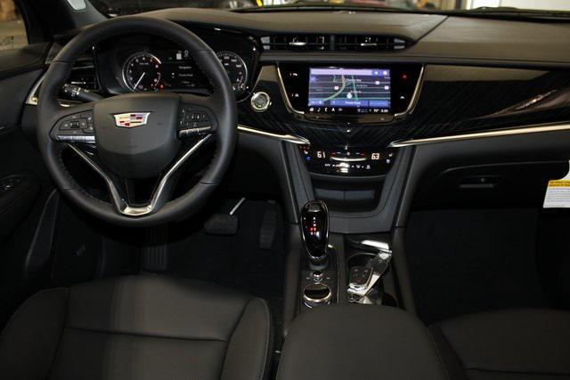 new 2025 Cadillac XT6 car, priced at $58,315