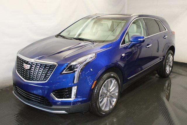 new 2025 Cadillac XT5 car, priced at $54,615