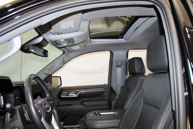 used 2022 GMC Sierra 1500 car, priced at $47,993