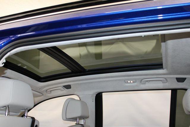 used 2024 BMW X7 car, priced at $94,002