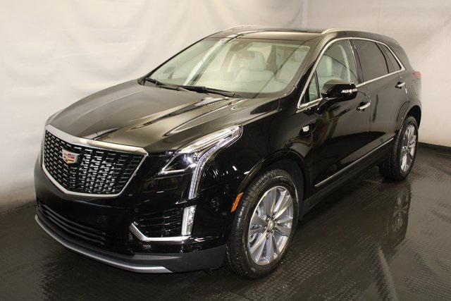 new 2025 Cadillac XT5 car, priced at $54,615