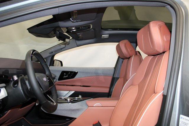 new 2025 Cadillac OPTIQ car, priced at $60,115