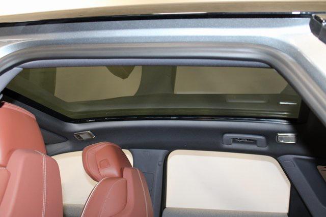 new 2025 Cadillac OPTIQ car, priced at $60,115