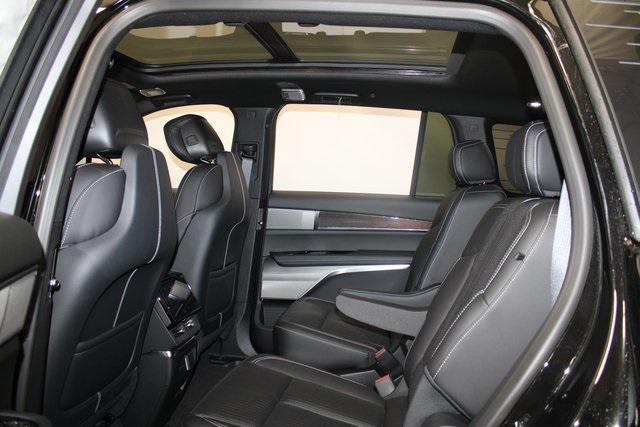 new 2026 Cadillac VISTIQ car, priced at $80,215