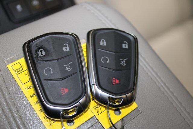 used 2023 Cadillac XT4 car, priced at $27,492