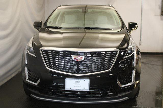 new 2025 Cadillac XT5 car, priced at $54,510
