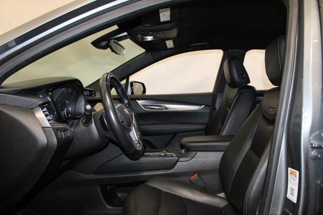 used 2021 Cadillac XT5 car, priced at $24,292