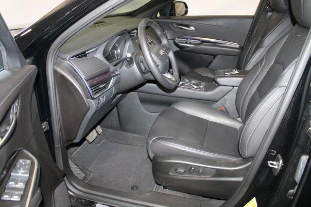 used 2022 Cadillac XT4 car, priced at $28,991