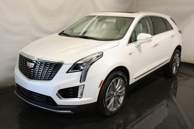 new 2025 Cadillac XT5 car, priced at $55,215