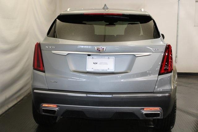 used 2023 Cadillac XT5 car, priced at $43,931