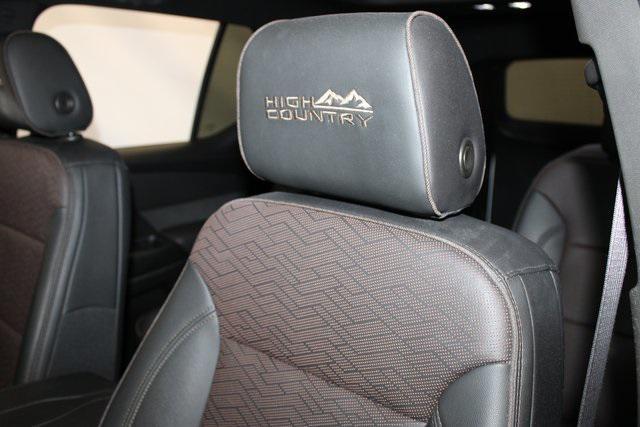 used 2022 Chevrolet Traverse car, priced at $36,991