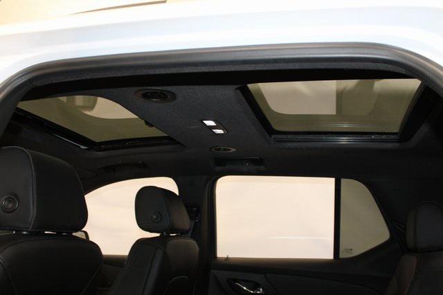 used 2022 Chevrolet Traverse car, priced at $36,991