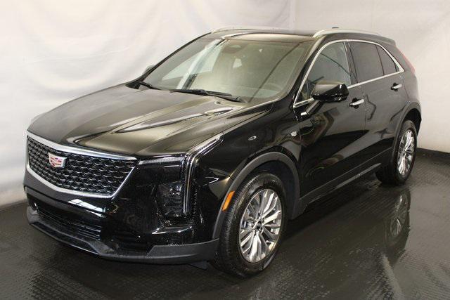 new 2025 Cadillac XT4 car, priced at $44,015