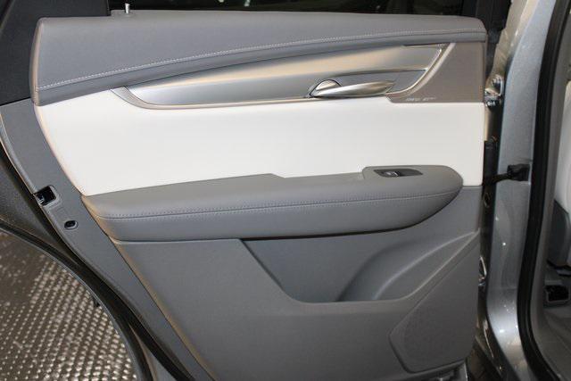 new 2025 Cadillac XT5 car, priced at $54,764