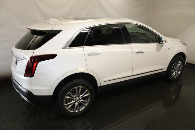 used 2022 Cadillac XT5 car, priced at $32,991