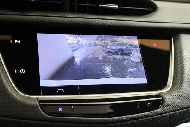 used 2022 Cadillac XT5 car, priced at $32,991