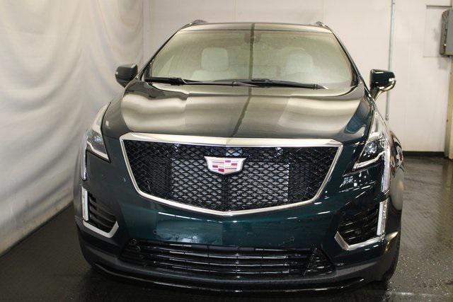 used 2025 Cadillac XT5 car, priced at $50,991