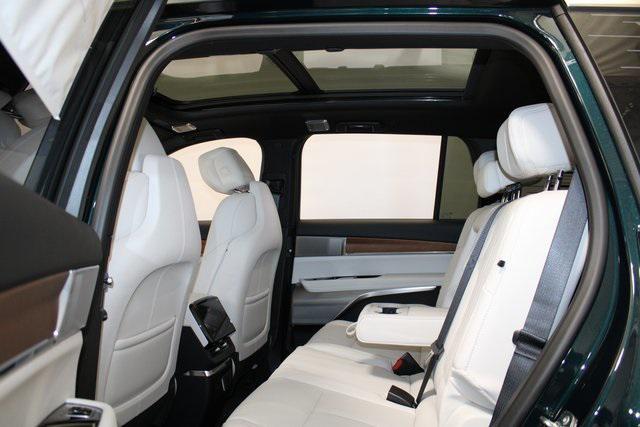 new 2026 Cadillac VISTIQ car, priced at $79,715