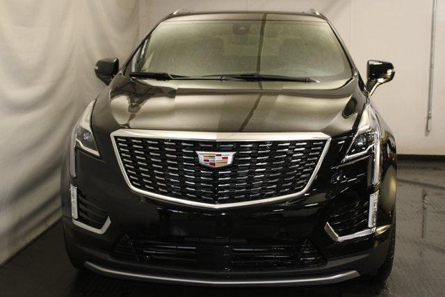 new 2025 Cadillac XT5 car