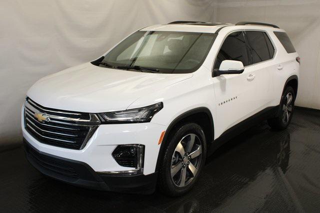 used 2022 Chevrolet Traverse car, priced at $32,991