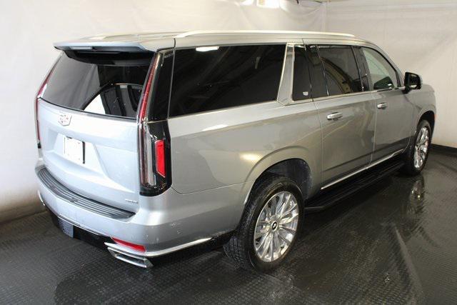 used 2023 Cadillac Escalade ESV car, priced at $71,669