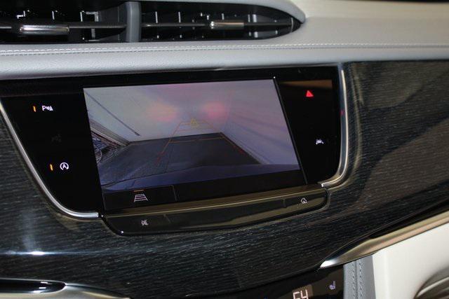 new 2025 Cadillac XT6 car, priced at $58,315