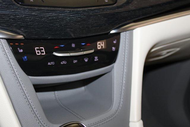 new 2025 Cadillac XT6 car, priced at $58,315
