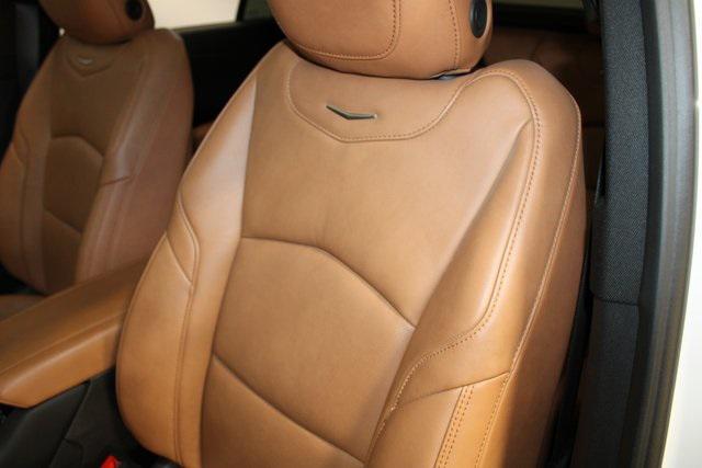 used 2024 Cadillac XT4 car, priced at $37,992