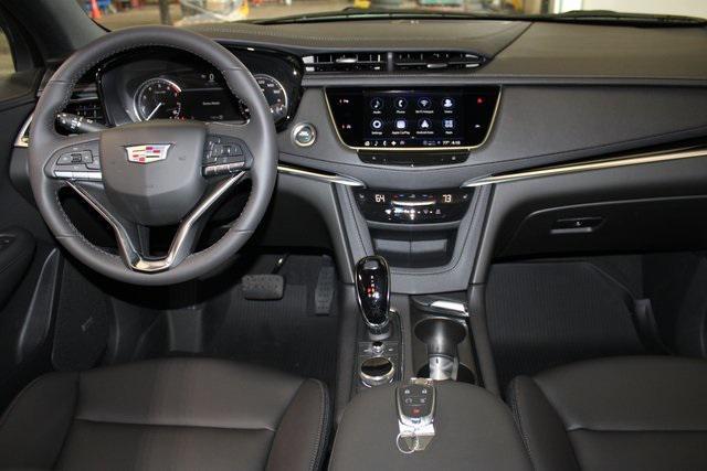 new 2025 Cadillac XT6 car