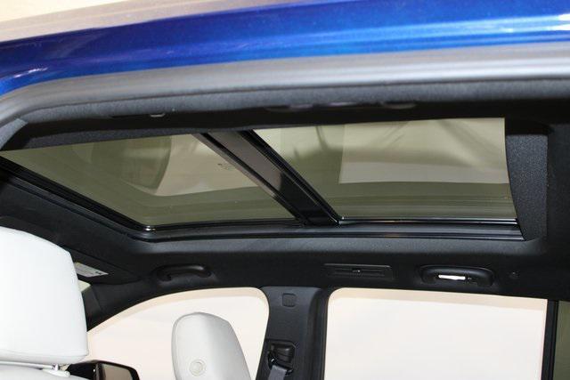 used 2024 Cadillac XT6 car, priced at $47,983