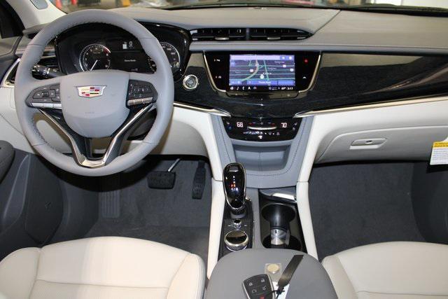 new 2025 Cadillac XT6 car, priced at $58,915
