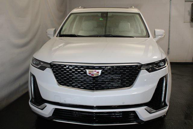 new 2025 Cadillac XT6 car, priced at $58,915