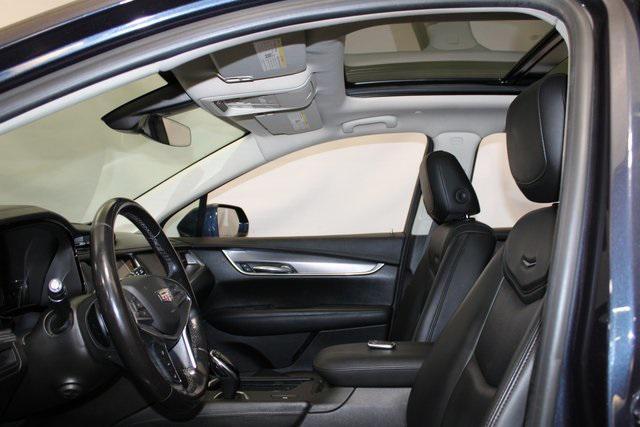 used 2018 Cadillac XT5 car, priced at $17,991