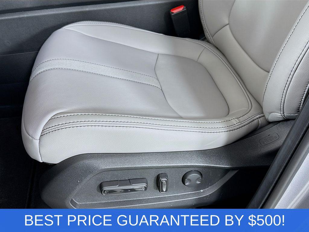 new 2025 Honda Pilot car, priced at $39,074