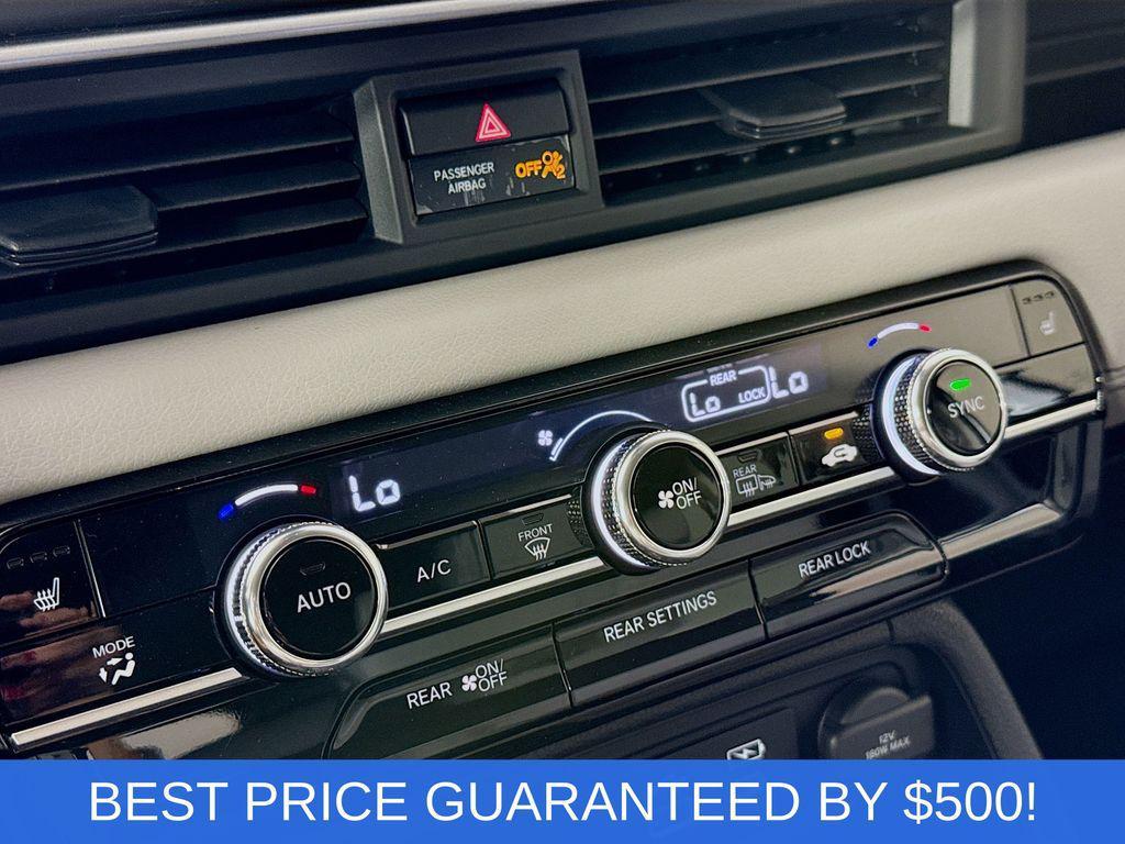 new 2025 Honda Pilot car, priced at $39,074