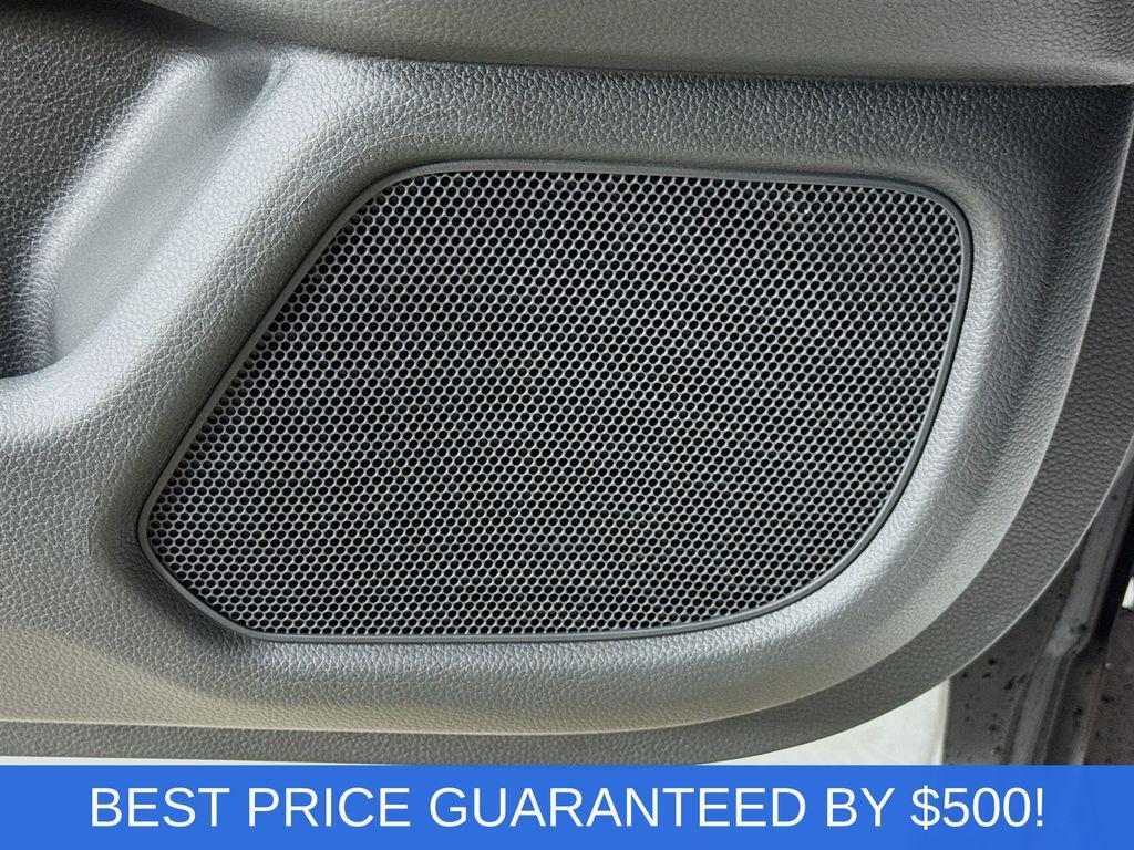 new 2025 Honda Pilot car, priced at $48,100