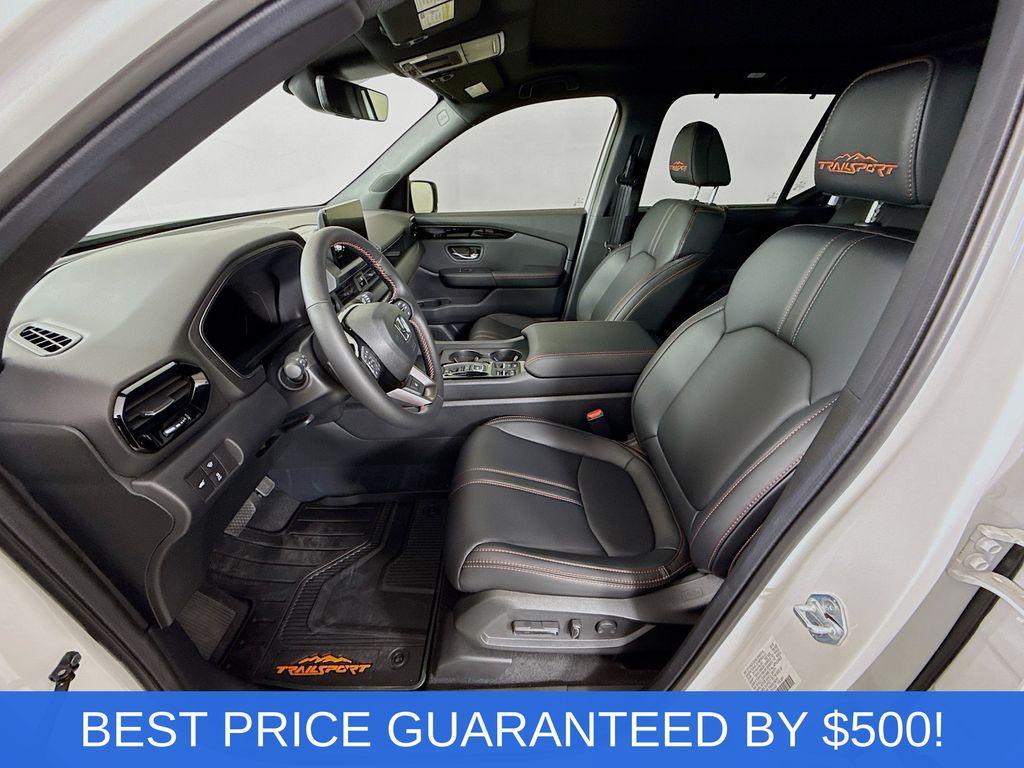 new 2025 Honda Pilot car, priced at $48,100