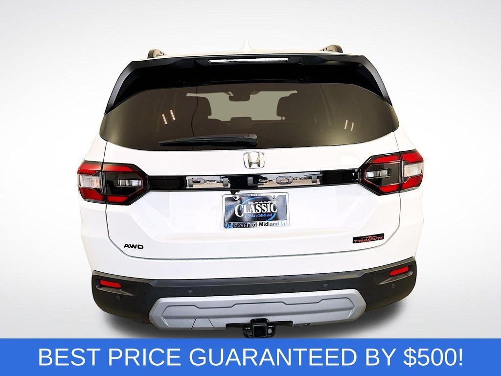 new 2025 Honda Pilot car, priced at $48,100