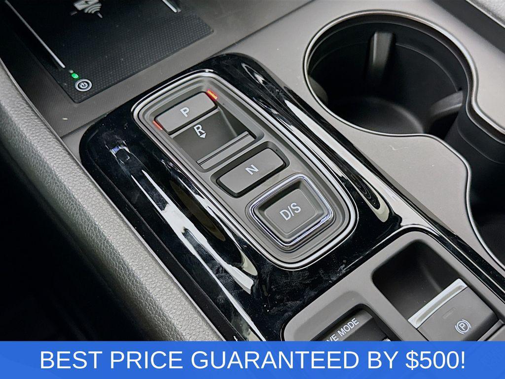 new 2025 Honda Pilot car, priced at $48,100