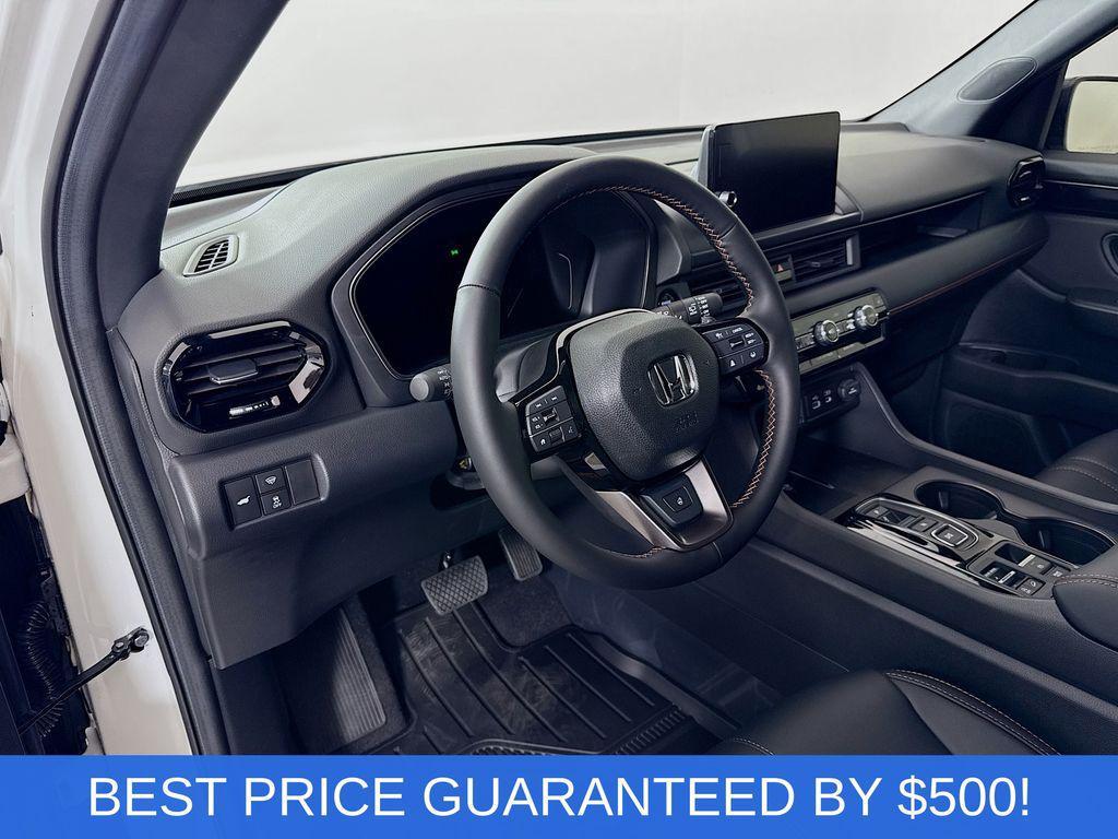 new 2025 Honda Pilot car, priced at $48,100