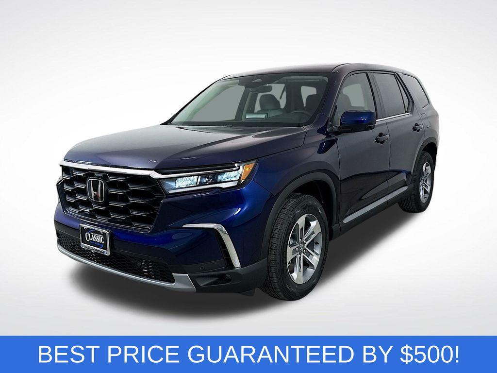 new 2025 Honda Pilot car, priced at $39,047