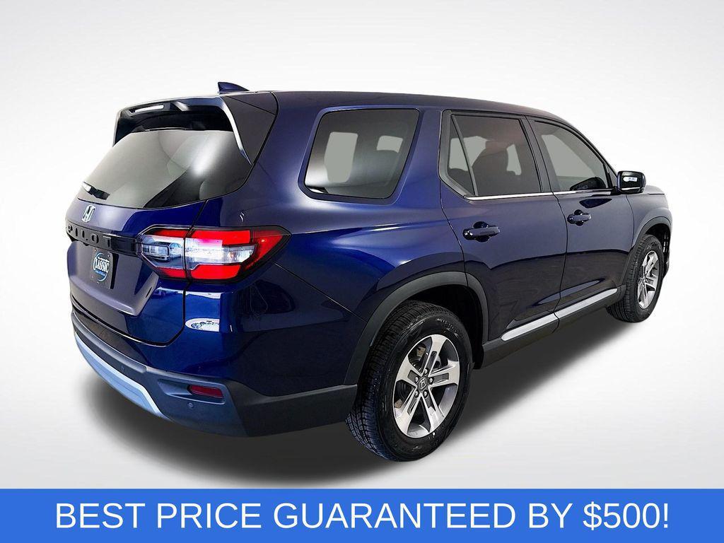 new 2025 Honda Pilot car, priced at $39,047