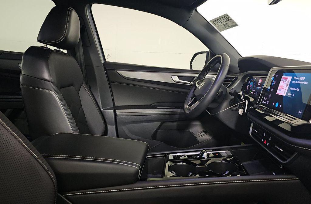 used 2024 Volkswagen Atlas Cross Sport car, priced at $31,368