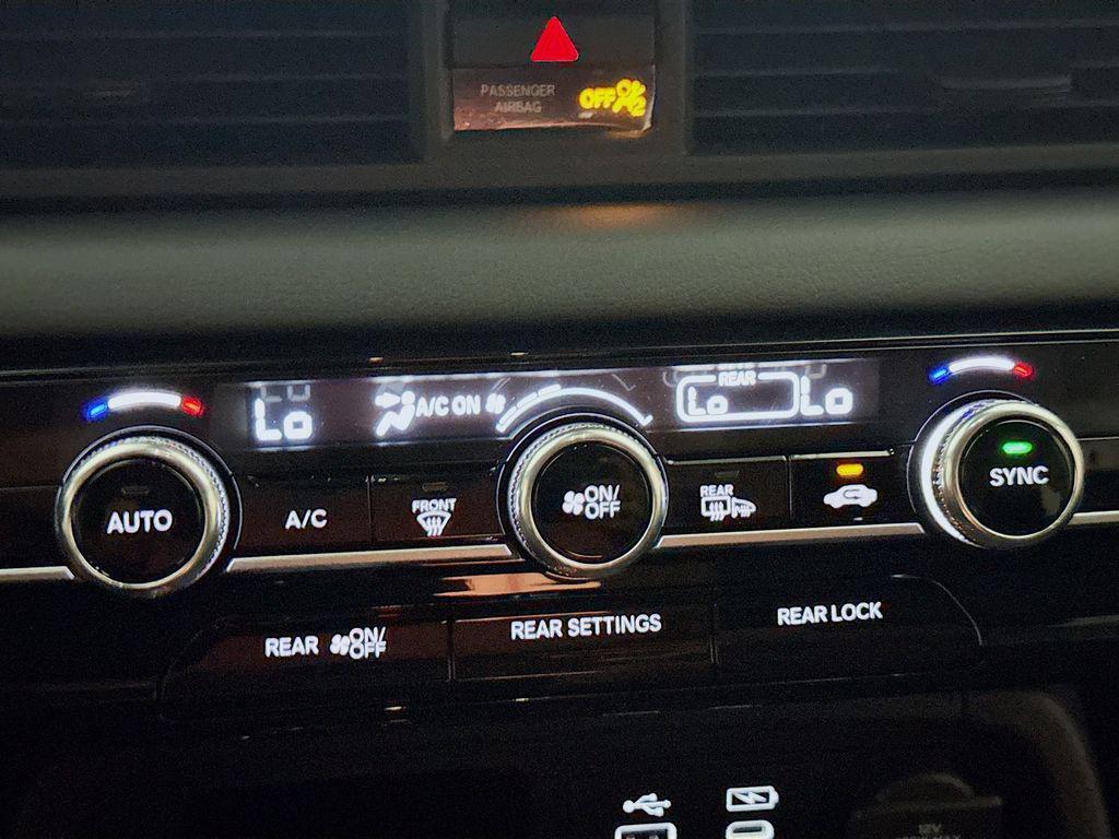 new 2025 Honda Pilot car, priced at $42,299