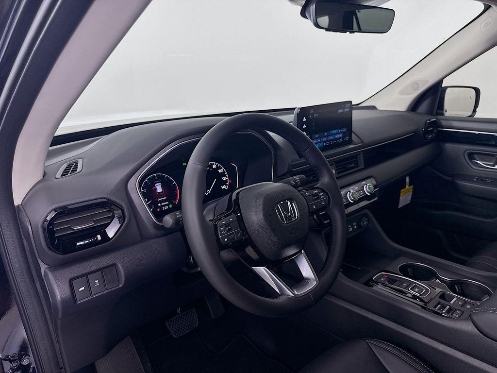 new 2025 Honda Pilot car, priced at $42,299