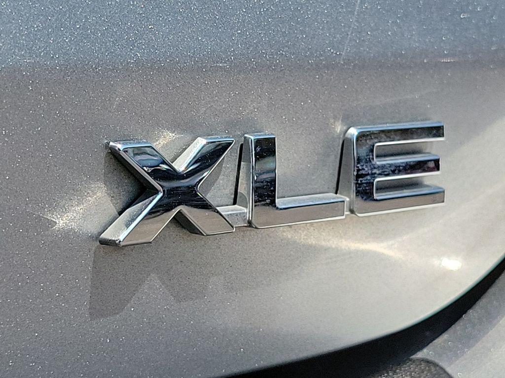 used 2023 Toyota Highlander car, priced at $35,000