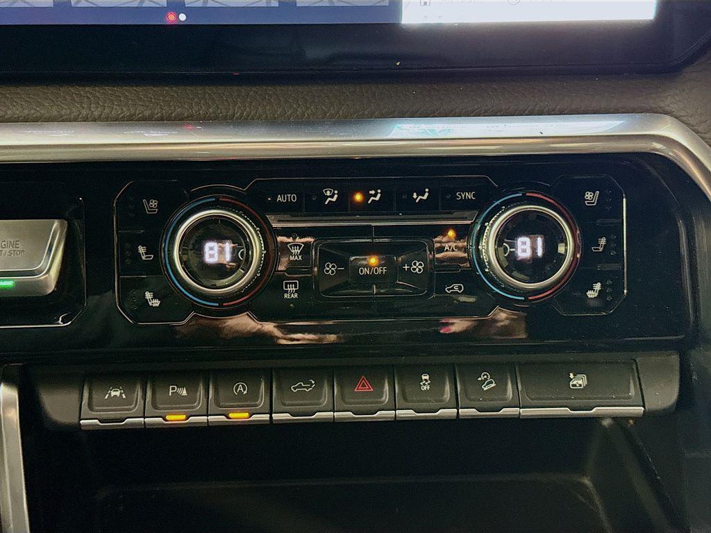 used 2023 GMC Sierra 1500 car, priced at $56,027