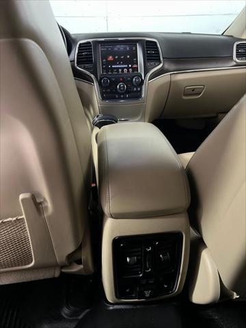 used 2015 Jeep Grand Cherokee car, priced at $15,224