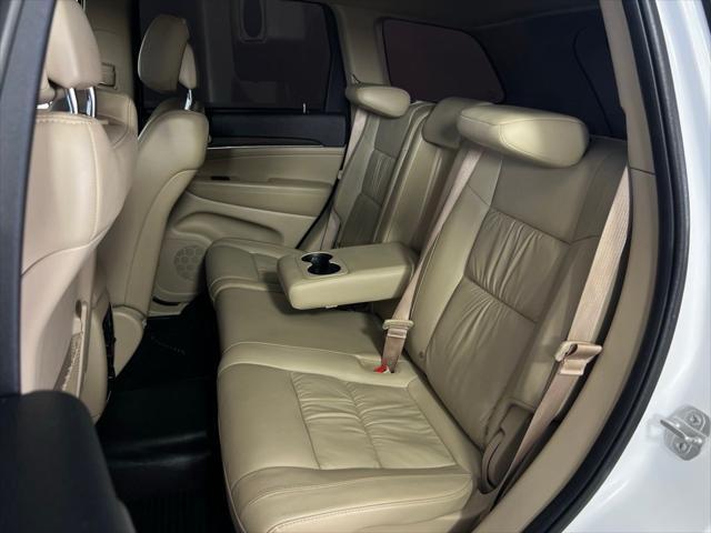 used 2015 Jeep Grand Cherokee car, priced at $15,224