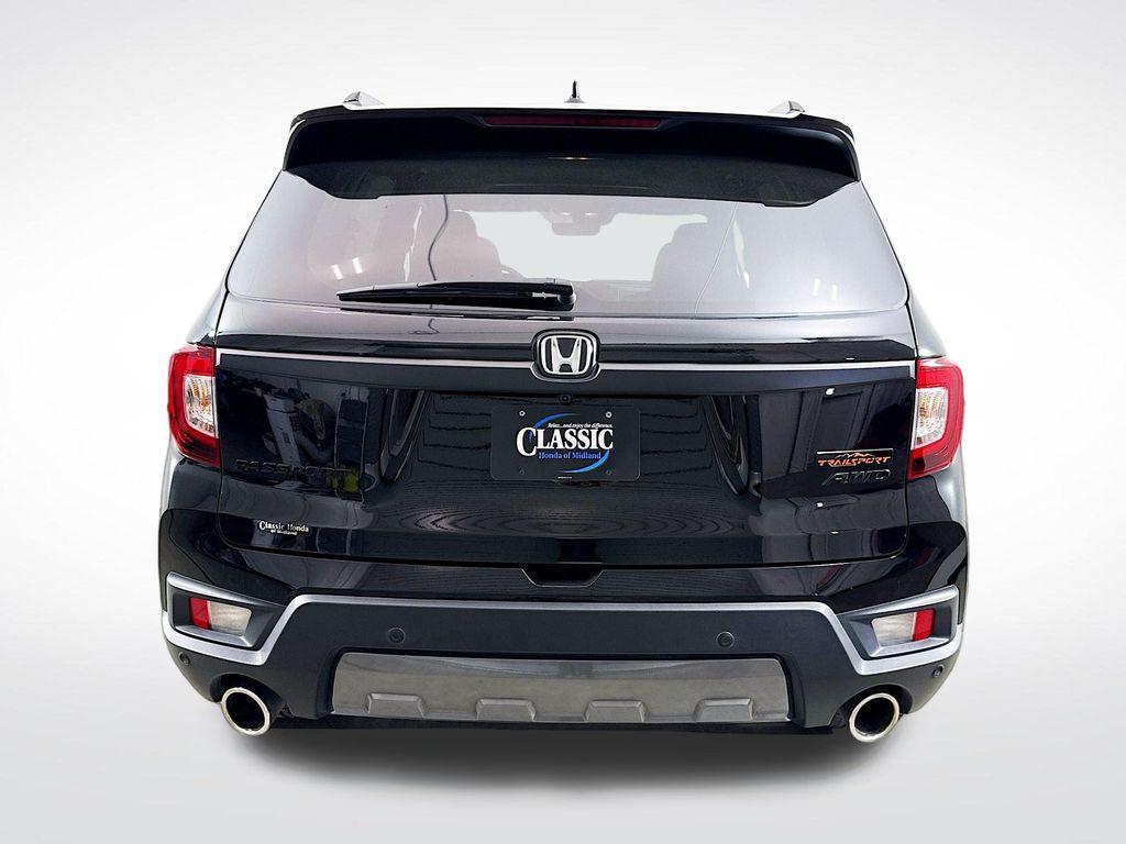 used 2022 Honda Passport car, priced at $31,268